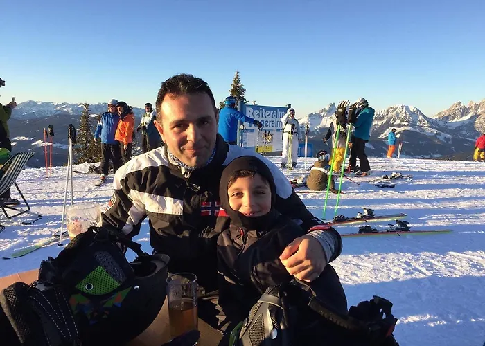 Ani 拉姆绍达赫斯坦