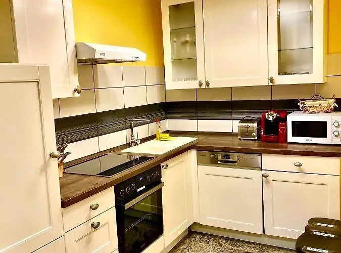 Ani 拉姆绍达赫斯坦